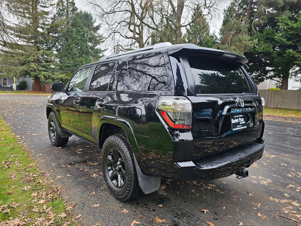 used 2016 Toyota 4Runner car, priced at $26,881