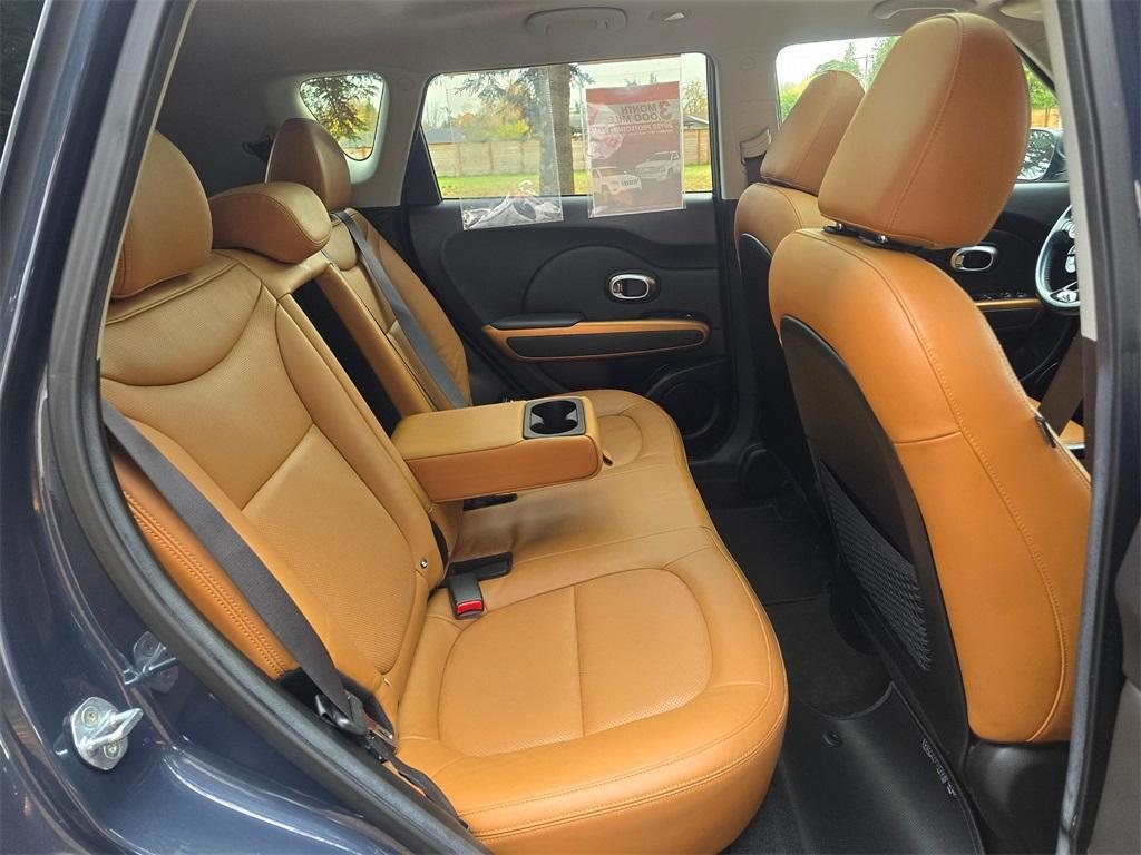 used 2016 Kia Soul car, priced at $10,881