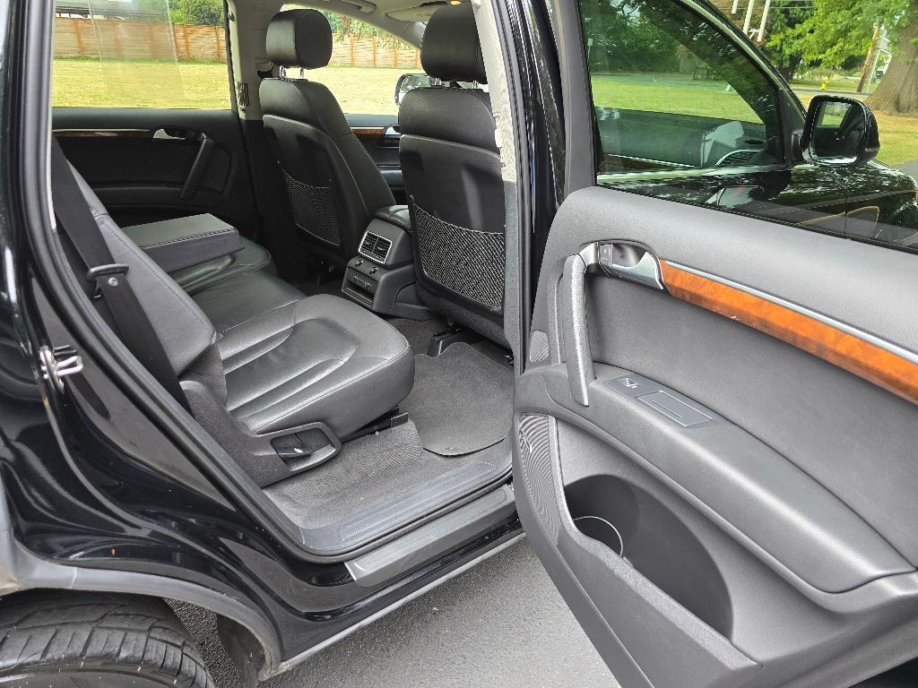 used 2015 Audi Q7 car, priced at $13,881