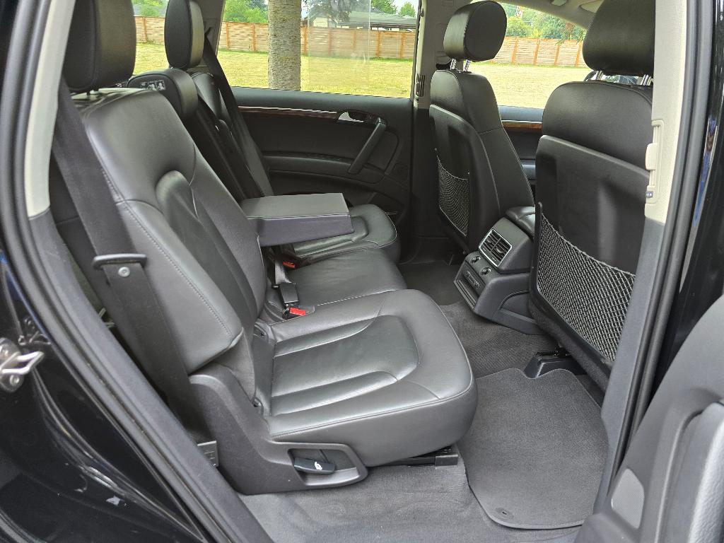 used 2015 Audi Q7 car, priced at $13,881