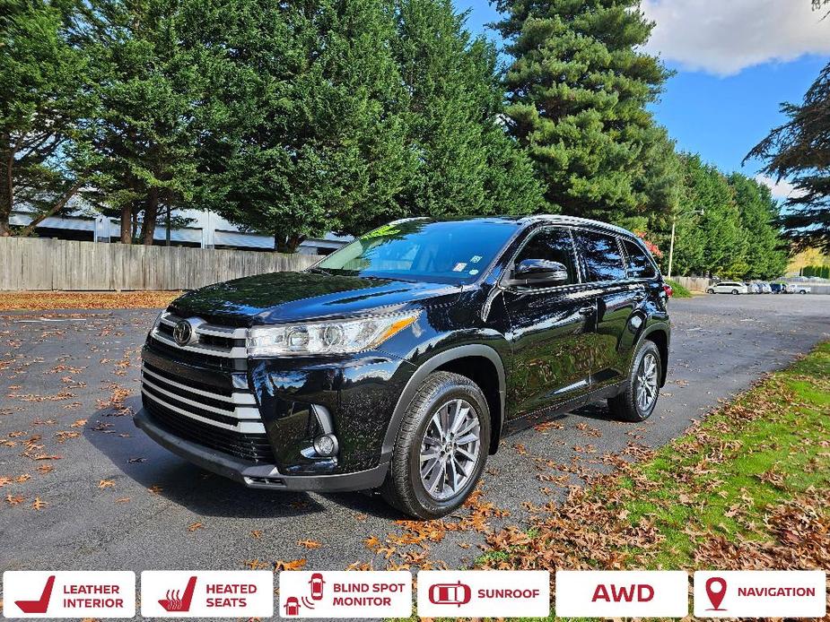 used 2018 Toyota Highlander car, priced at $25,881