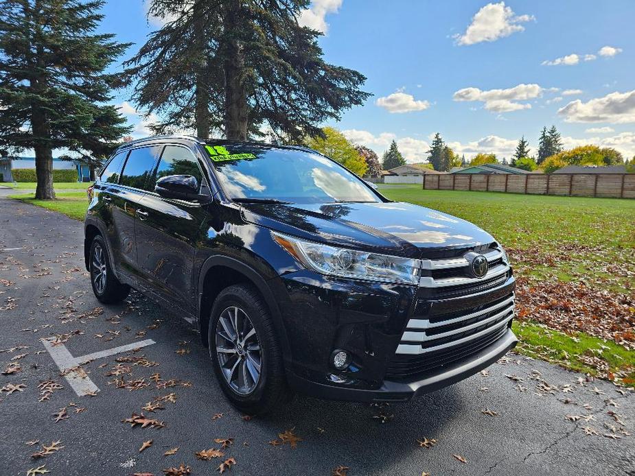 used 2018 Toyota Highlander car, priced at $25,881