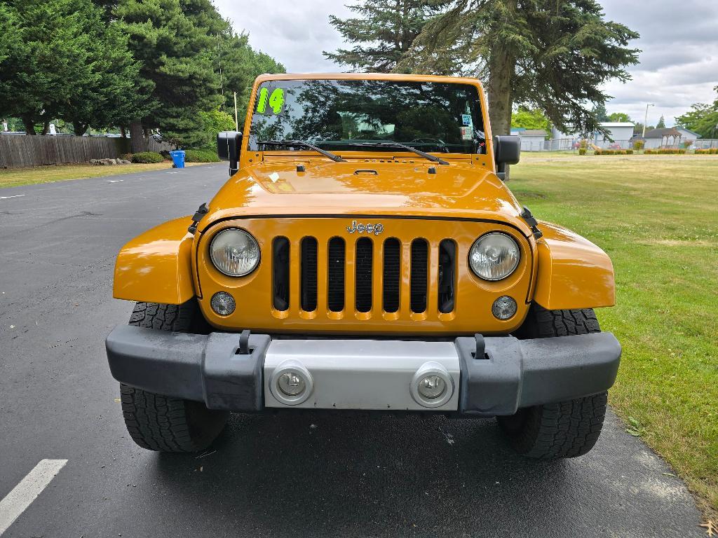 used 2014 Jeep Wrangler Unlimited car, priced at $19,881