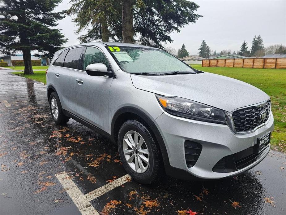 used 2019 Kia Sorento car, priced at $13,881