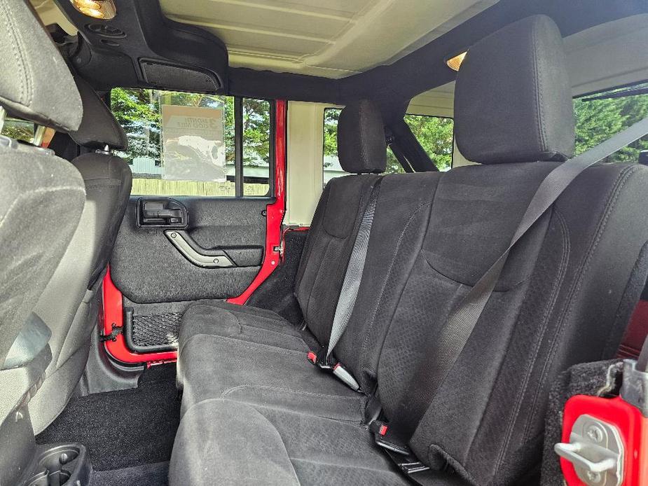 used 2015 Jeep Wrangler Unlimited car, priced at $22,881