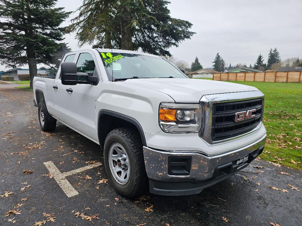 used 2014 GMC Sierra 1500 car, priced at $11,881