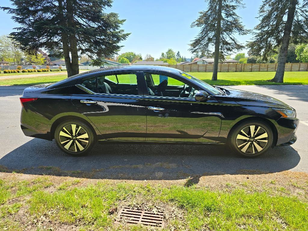 used 2022 Nissan Altima car, priced at $18,881