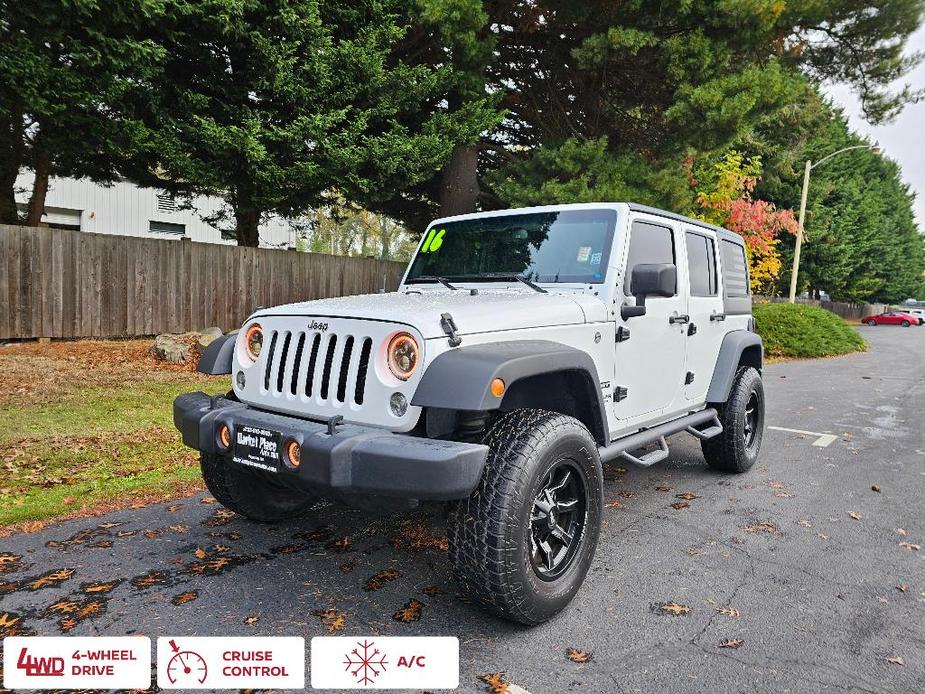 used 2016 Jeep Wrangler Unlimited car, priced at $22,881