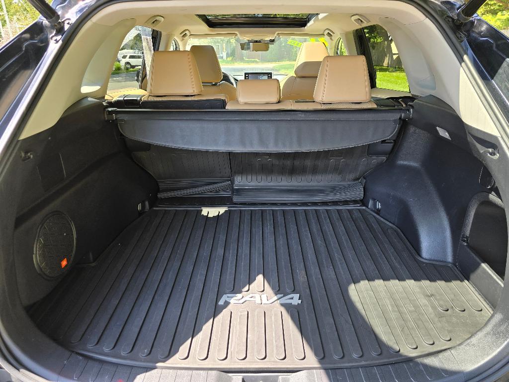 used 2021 Toyota RAV4 Hybrid car, priced at $32,881