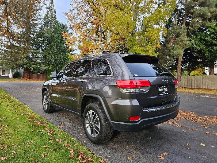 used 2018 Jeep Grand Cherokee car, priced at $17,881