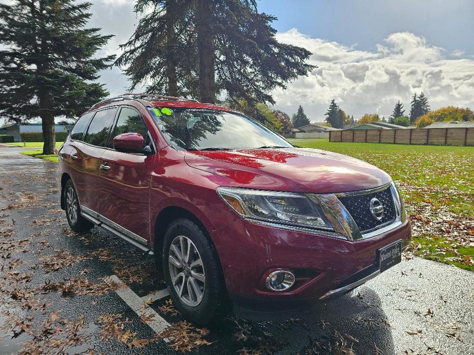 used 2014 Nissan Pathfinder car, priced at $9,881