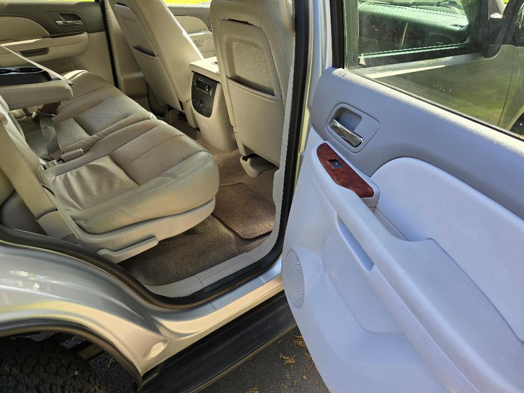 used 2011 Chevrolet Tahoe car, priced at $10,881