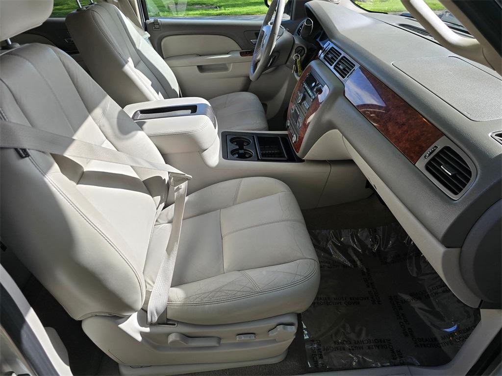 used 2011 Chevrolet Tahoe car, priced at $10,881