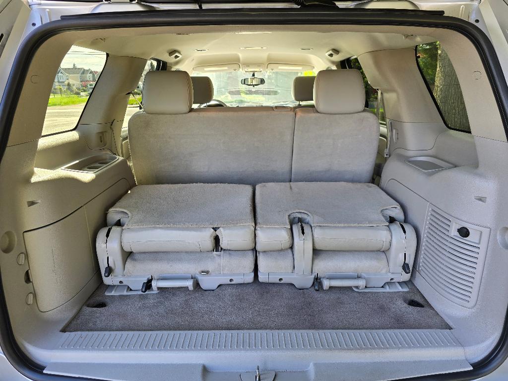 used 2011 Chevrolet Tahoe car, priced at $10,881