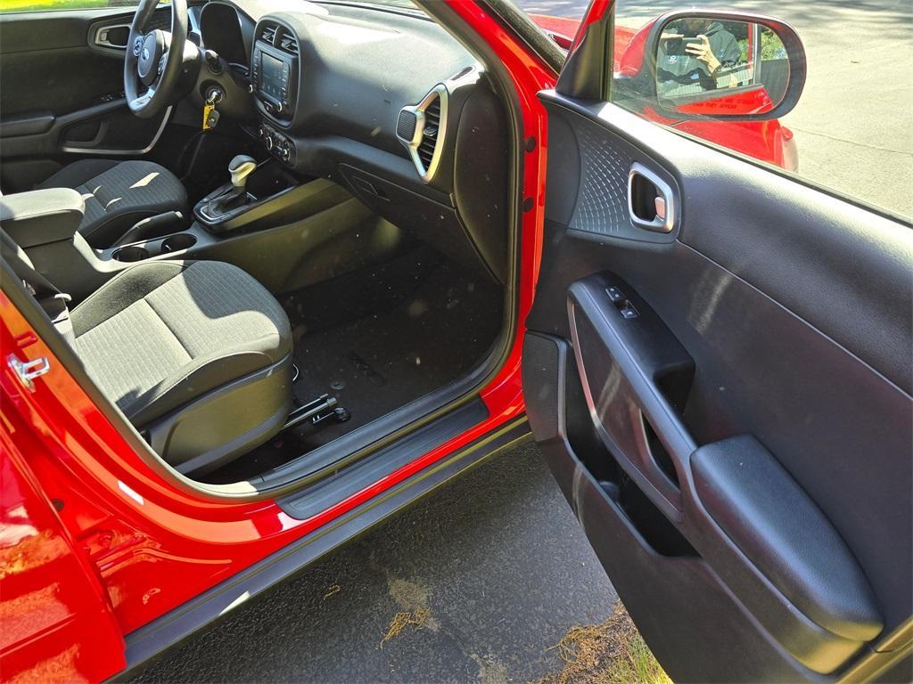 used 2021 Kia Soul car, priced at $16,881