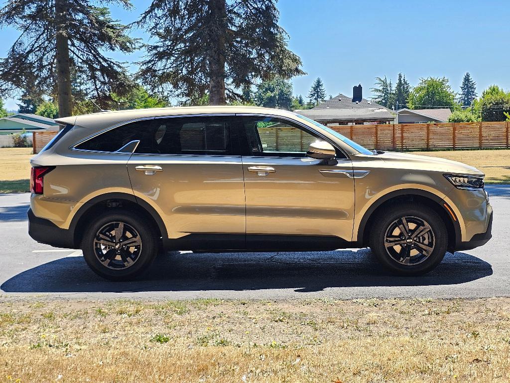 used 2021 Kia Sorento car, priced at $18,881