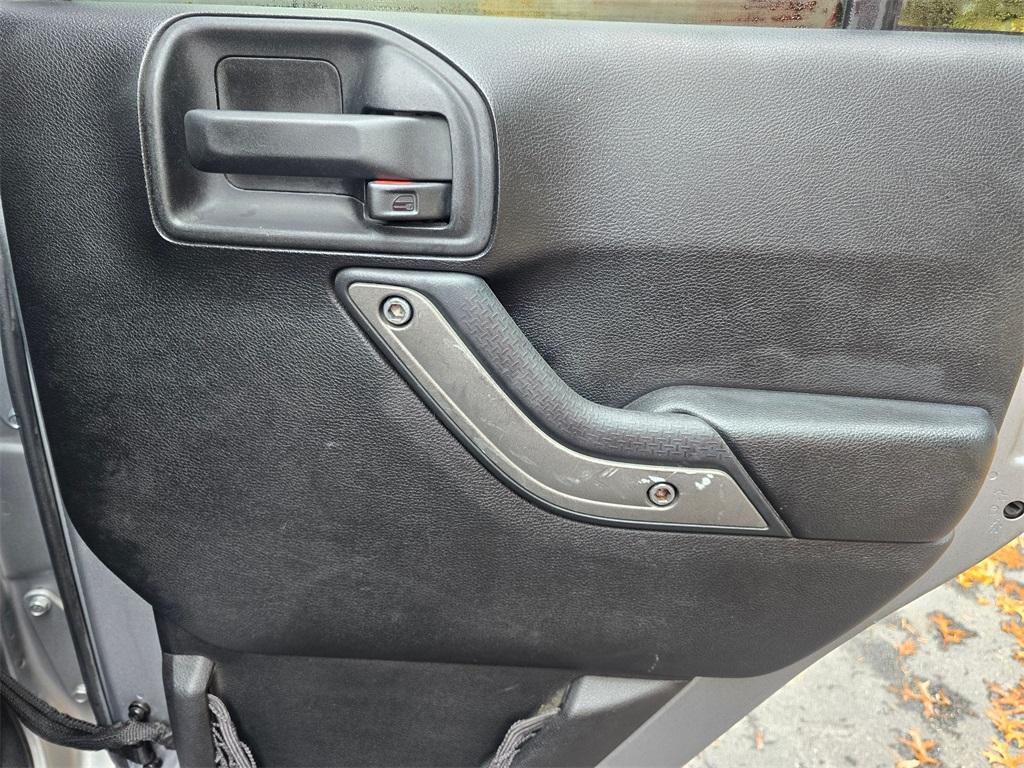 used 2016 Jeep Wrangler Unlimited car, priced at $18,881