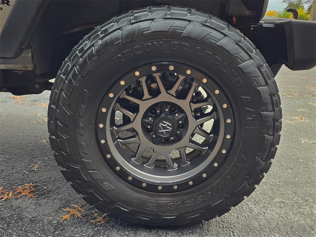 used 2016 Jeep Wrangler Unlimited car, priced at $18,881