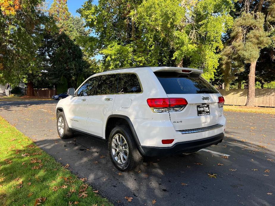 used 2016 Jeep Grand Cherokee car, priced at $17,881