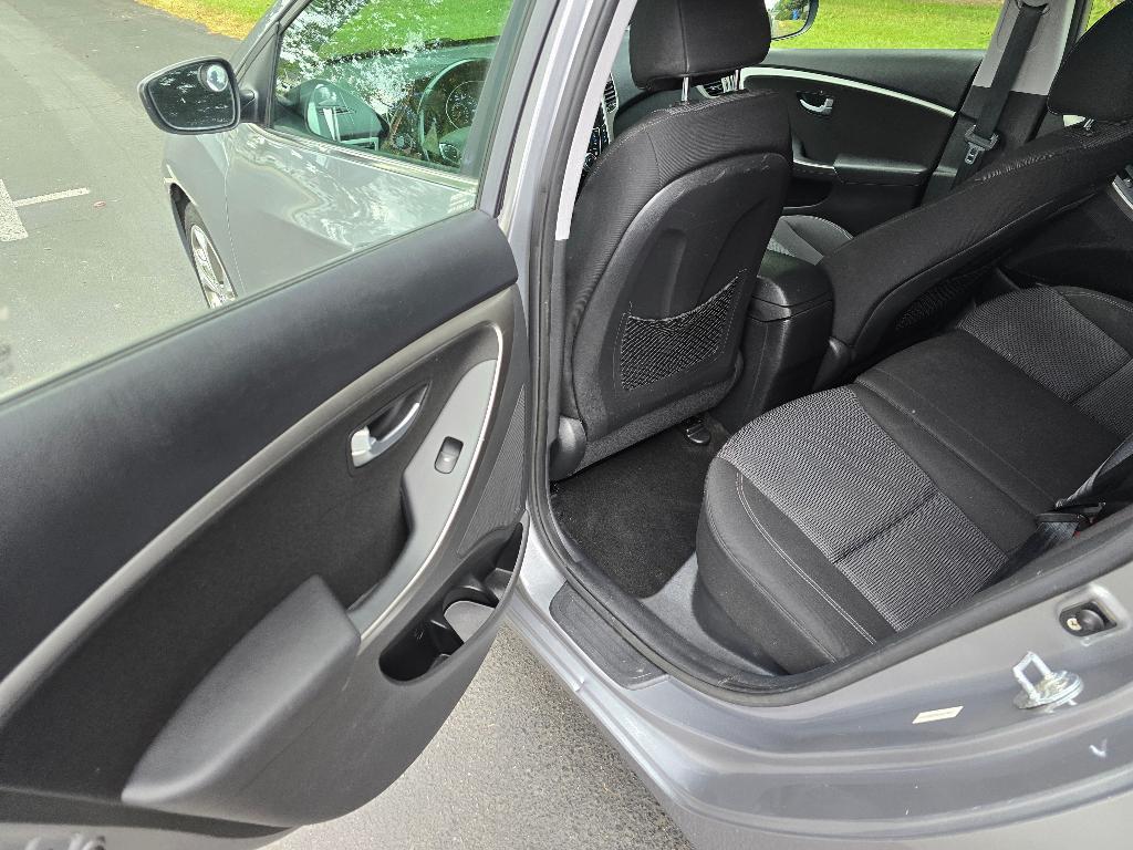 used 2013 Hyundai Elantra GT car, priced at $8,881