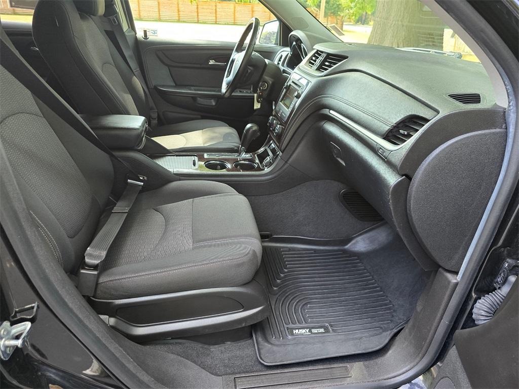 used 2016 Chevrolet Traverse car, priced at $11,881