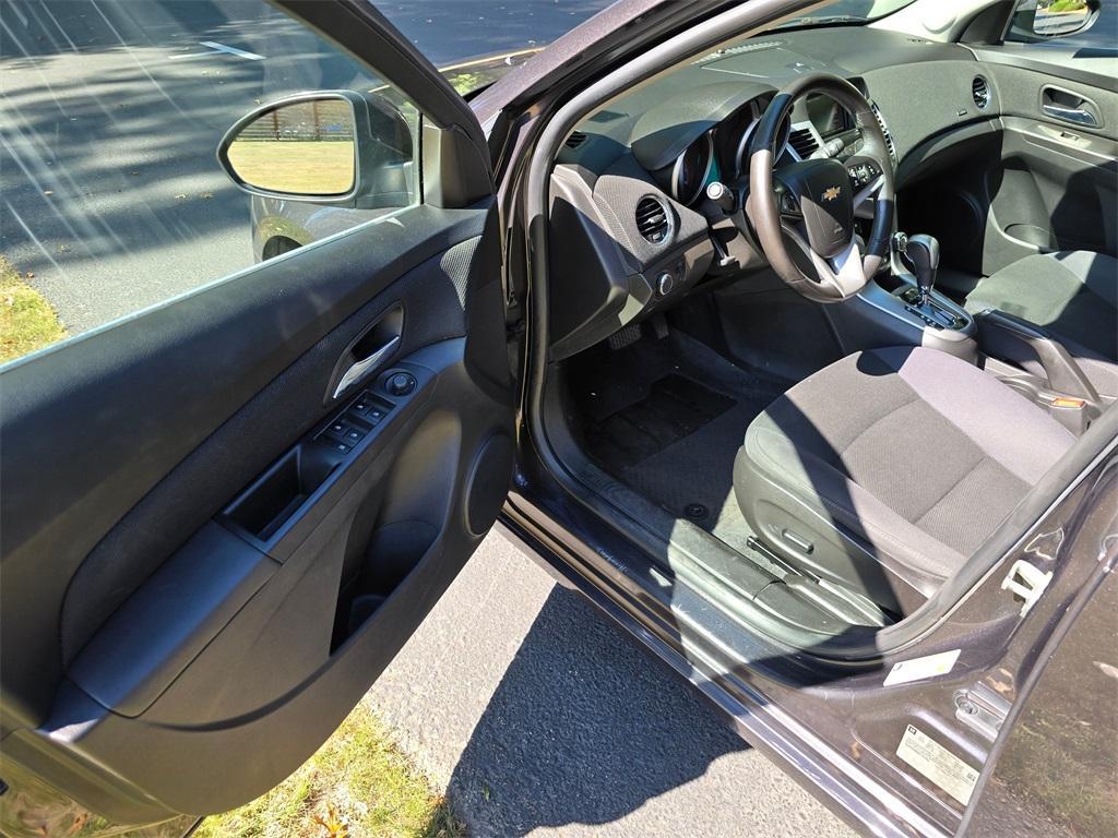 used 2014 Chevrolet Cruze car, priced at $8,481