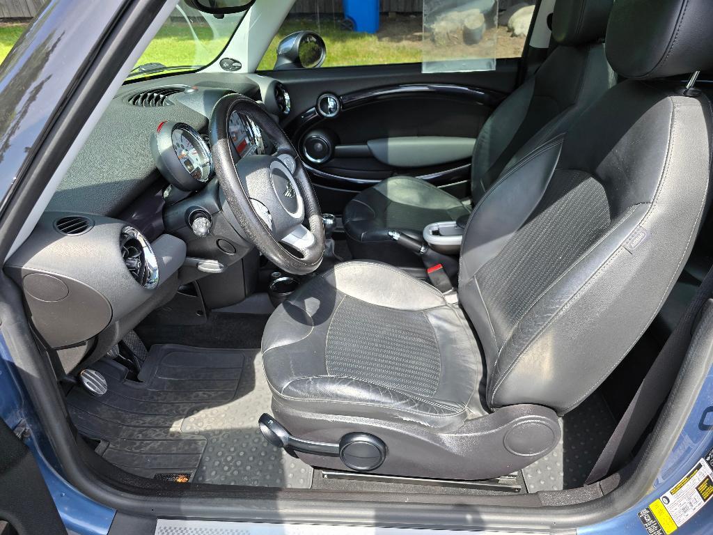 used 2010 MINI Cooper Clubman car, priced at $8,881