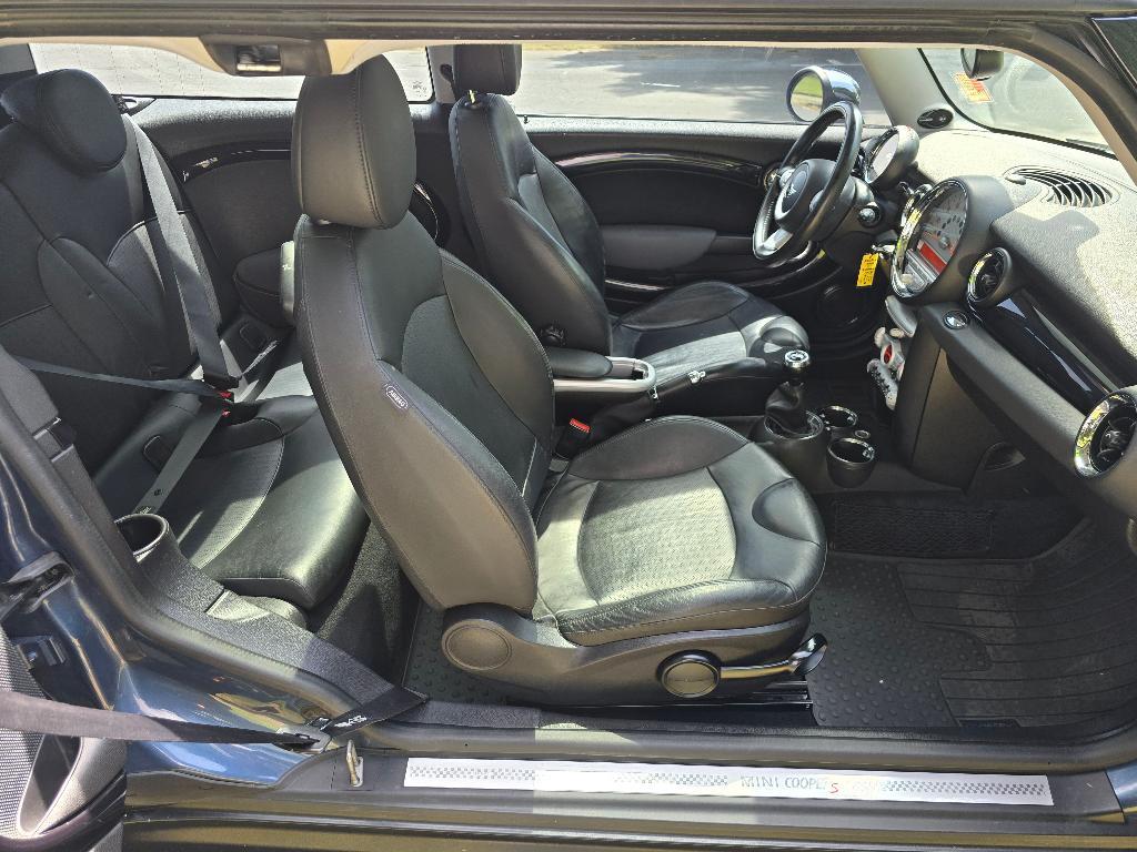 used 2010 MINI Cooper Clubman car, priced at $8,881
