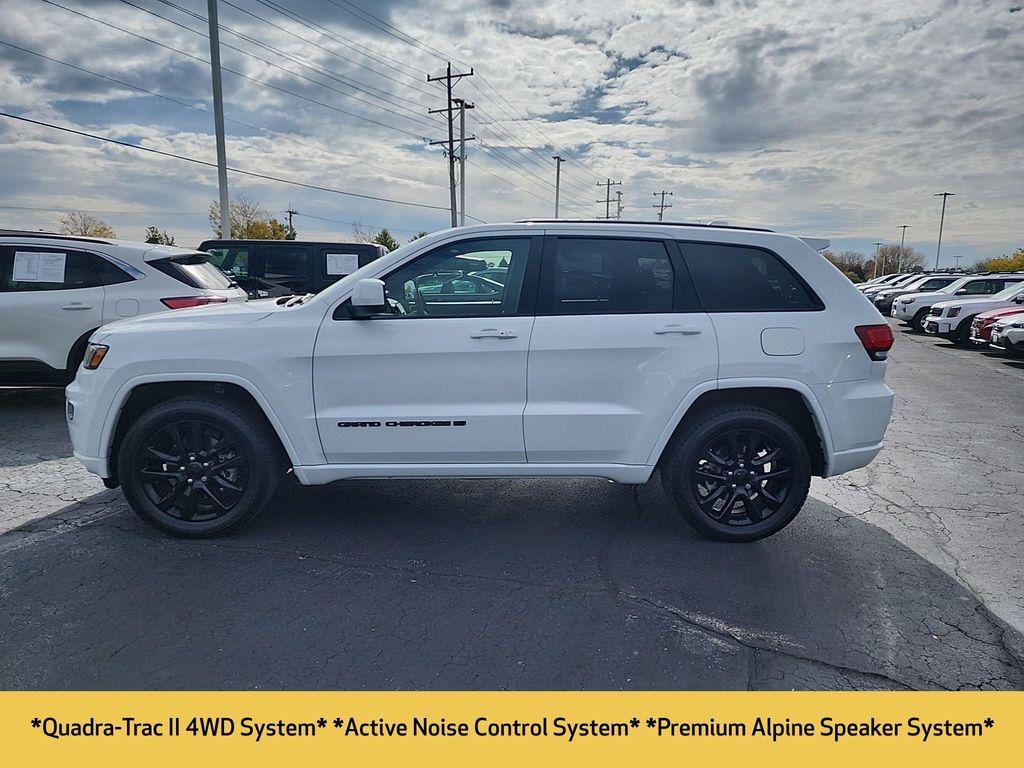 used 2022 Jeep Grand Cherokee car, priced at $27,999