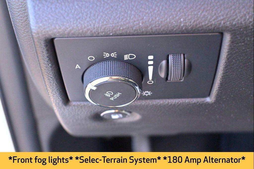 used 2022 Jeep Grand Cherokee car, priced at $26,792