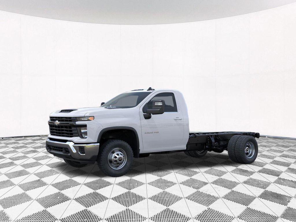 new 2025 Chevrolet Silverado 3500 car, priced at $71,995