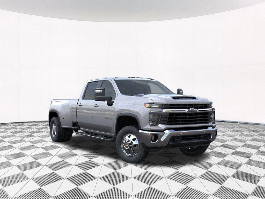 new 2025 Chevrolet Silverado 3500 car, priced at $72,605