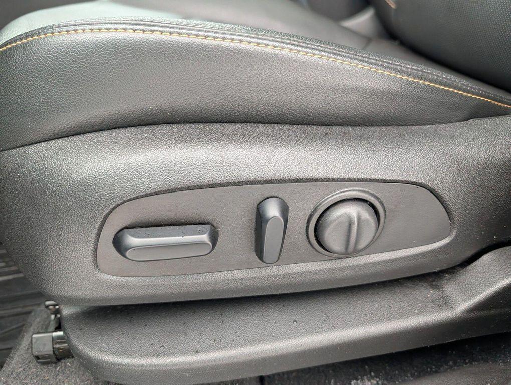 used 2020 Chevrolet Equinox car, priced at $19,414