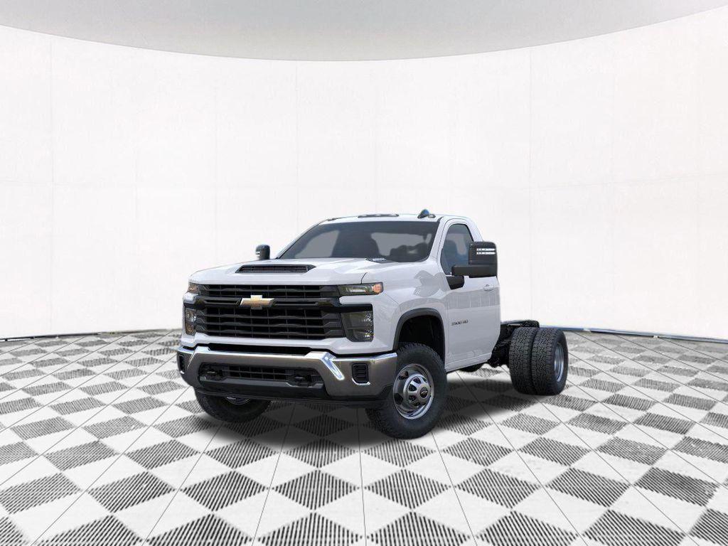 new 2025 Chevrolet Silverado 3500 car, priced at $46,414