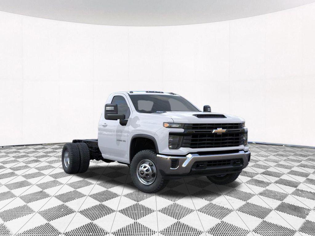 new 2025 Chevrolet Silverado 3500 car, priced at $46,414