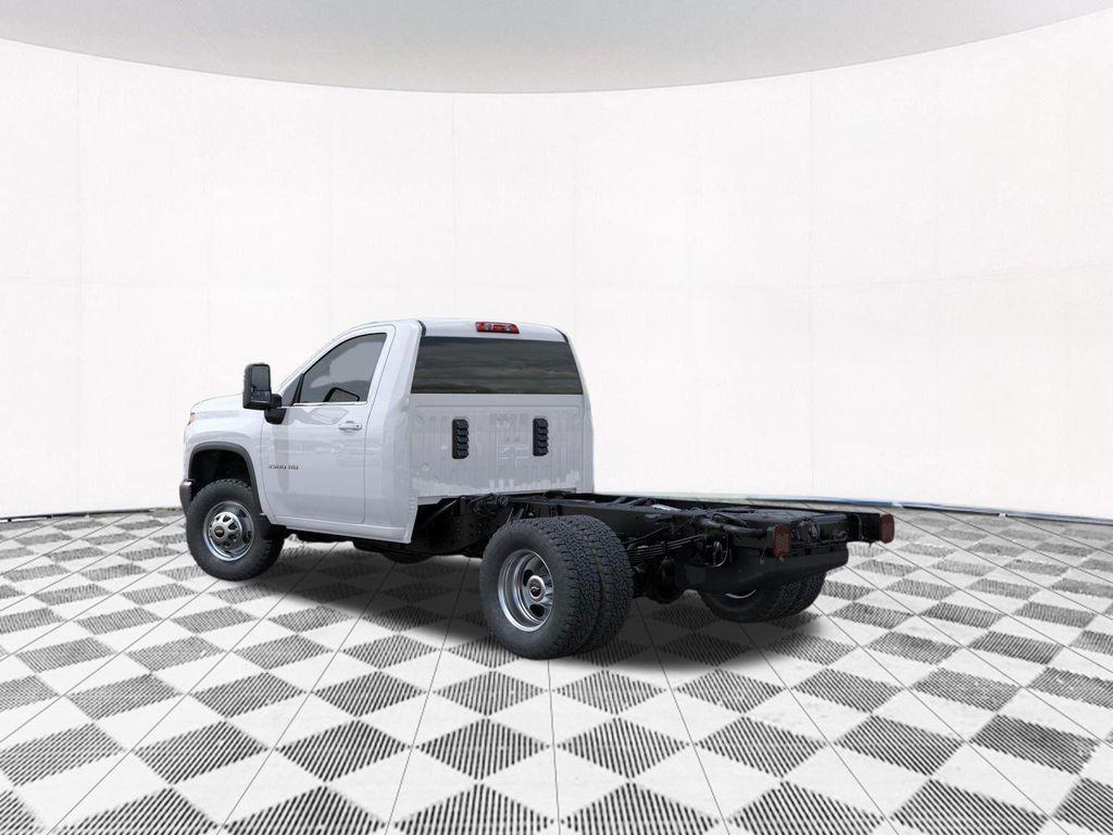 new 2025 Chevrolet Silverado 3500 car, priced at $46,414