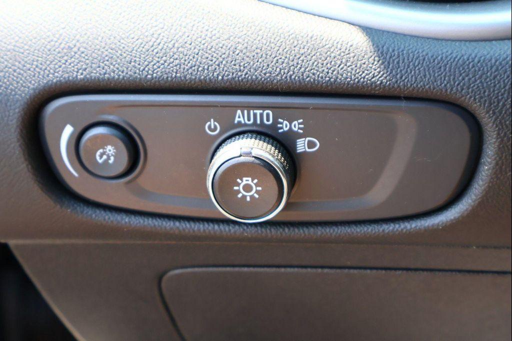 new 2025 Chevrolet Malibu car, priced at $24,730
