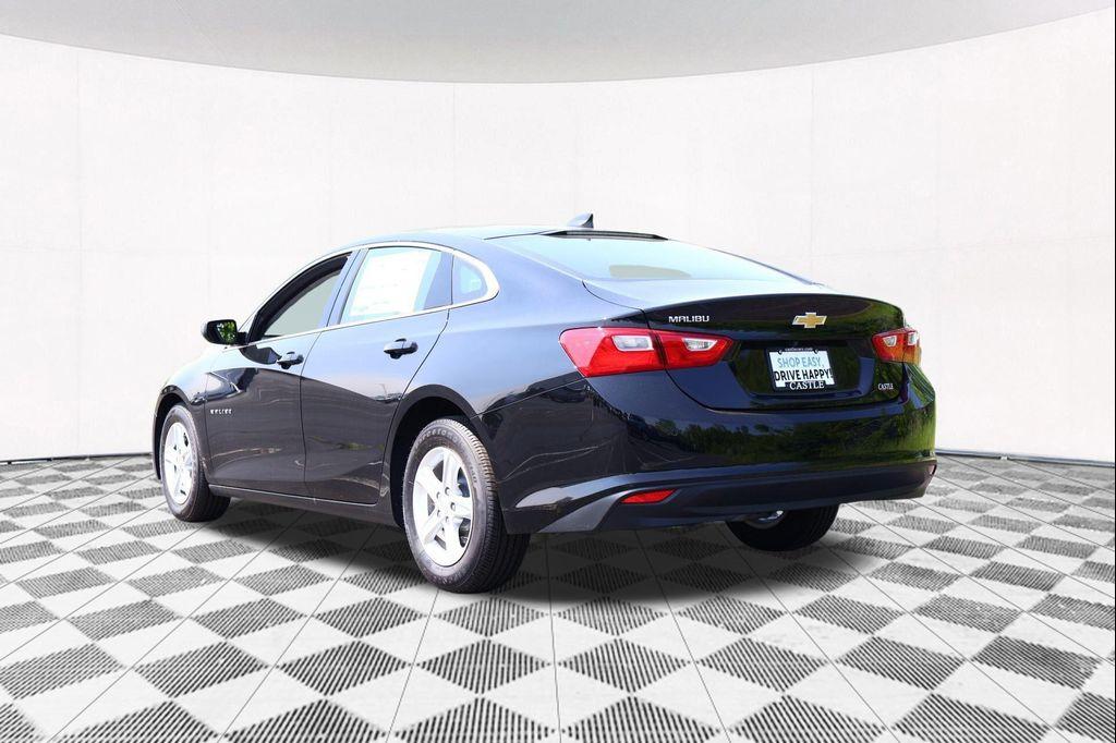 new 2025 Chevrolet Malibu car, priced at $24,730