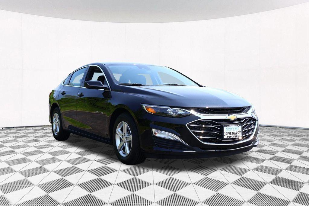 new 2025 Chevrolet Malibu car, priced at $24,730