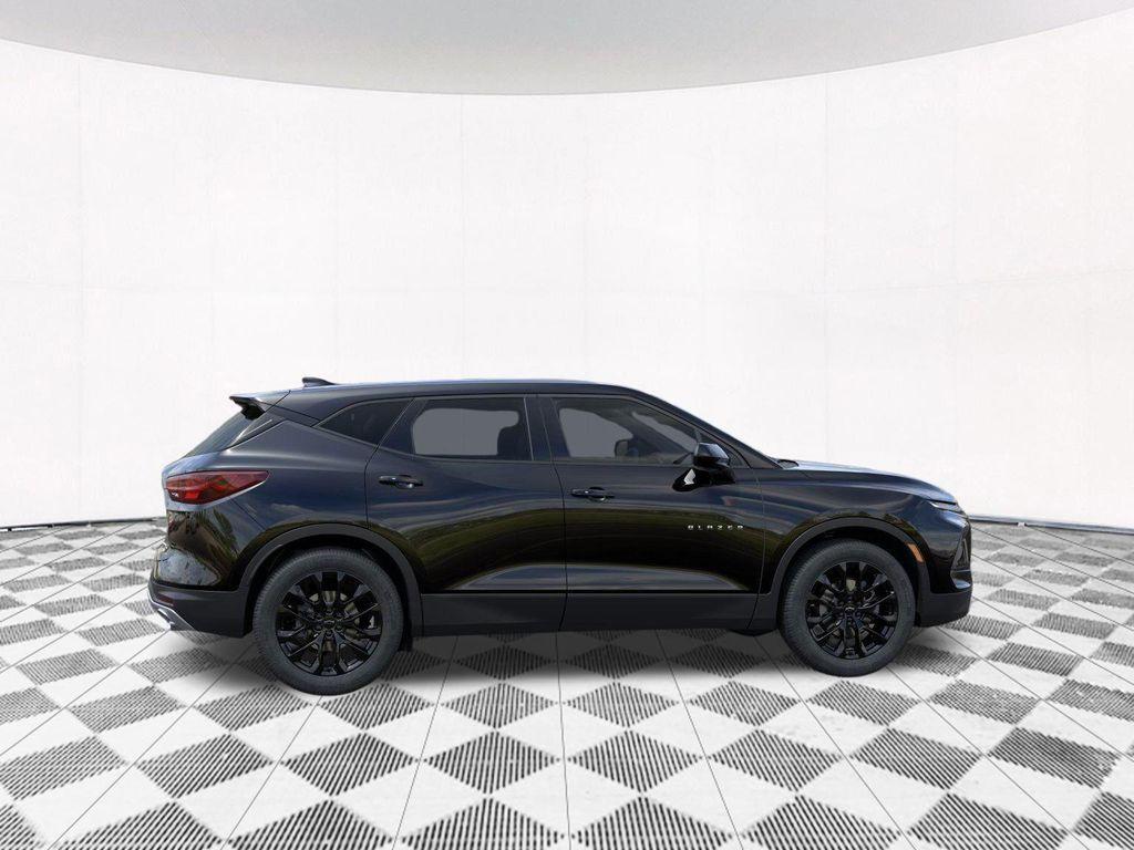 new 2025 Chevrolet Blazer car, priced at $39,155