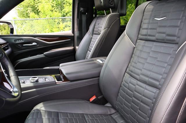 used 2023 Cadillac Escalade car, priced at $78,999