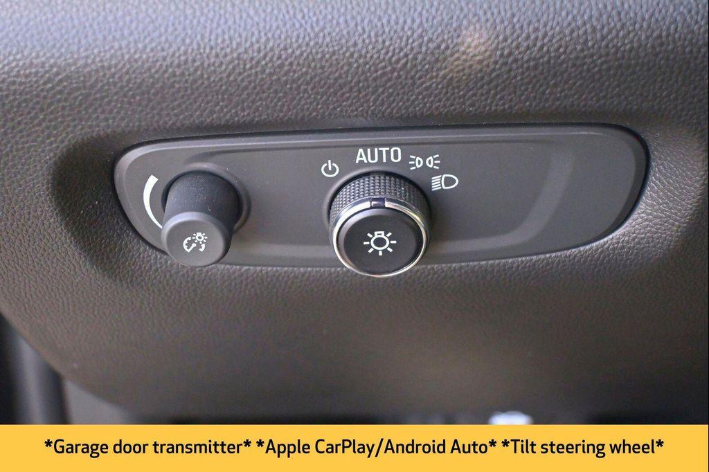 used 2023 Chevrolet Traverse car, priced at $33,249