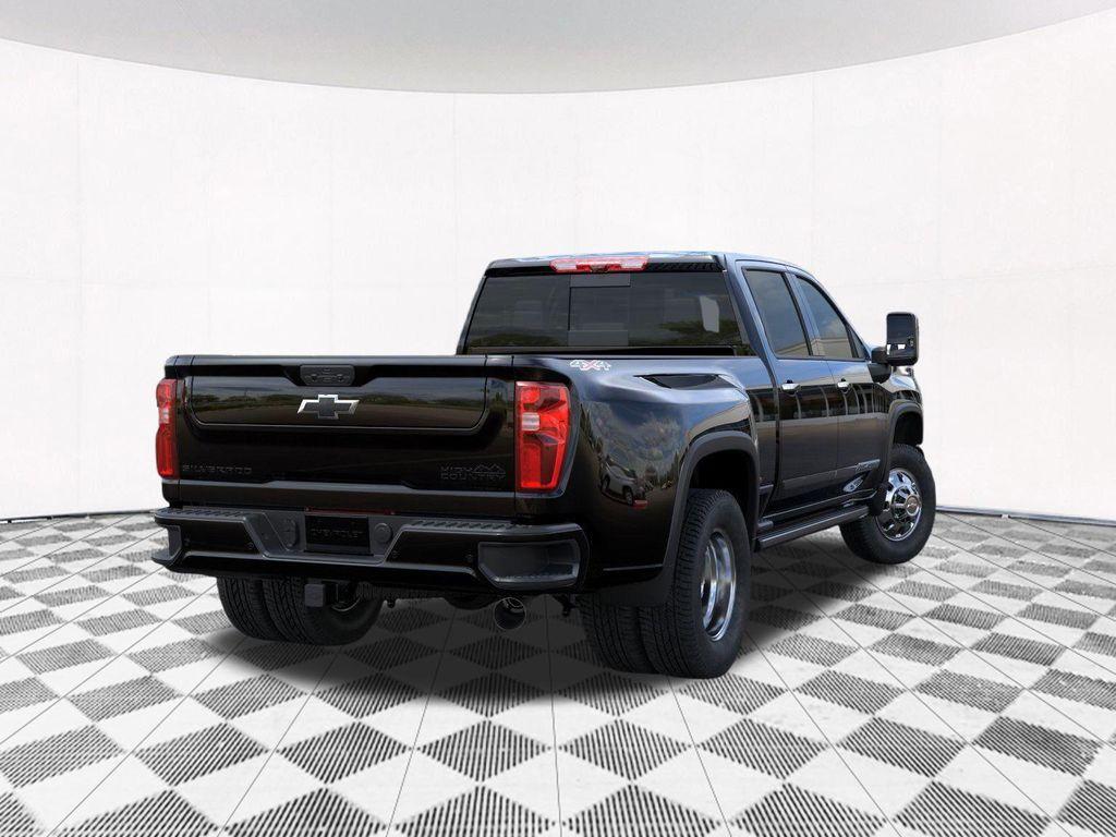 new 2026 Chevrolet Silverado 3500 car, priced at $93,714