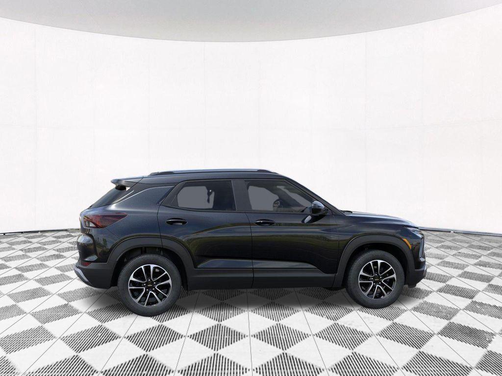 new 2026 Chevrolet TrailBlazer car, priced at $25,058