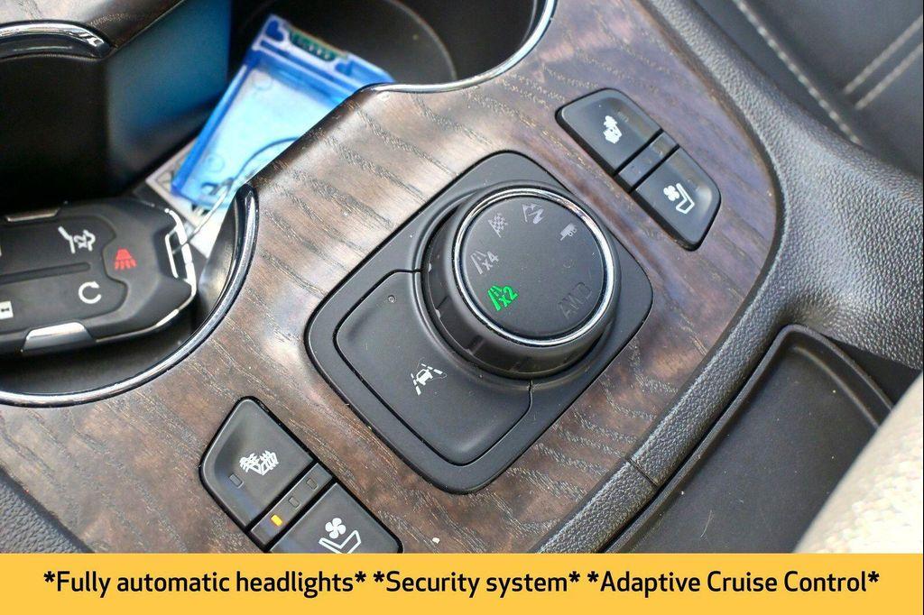 used 2023 GMC Acadia car, priced at $36,900