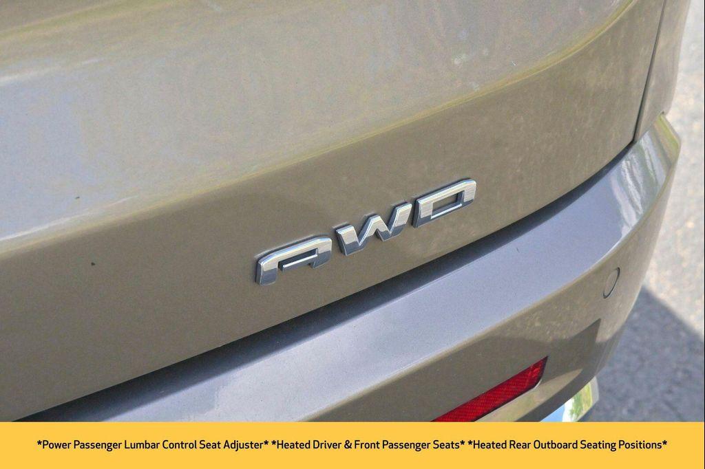 used 2023 GMC Acadia car, priced at $36,900