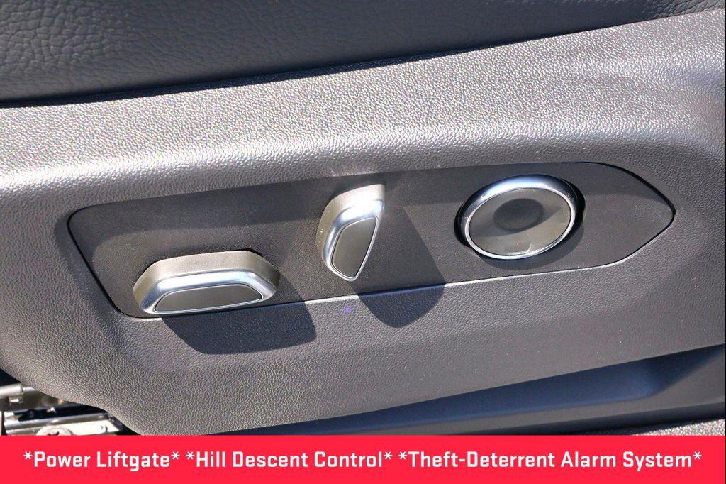 new 2025 GMC Yukon XL car, priced at $99,354