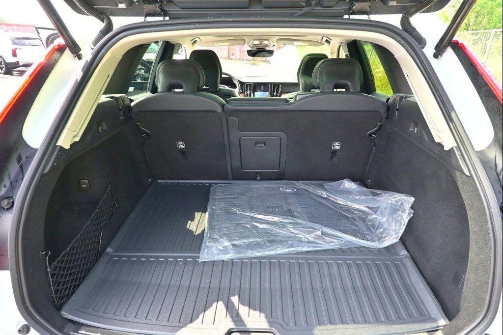 used 2023 Volvo XC60 Recharge Plug-In Hybrid car, priced at $39,154