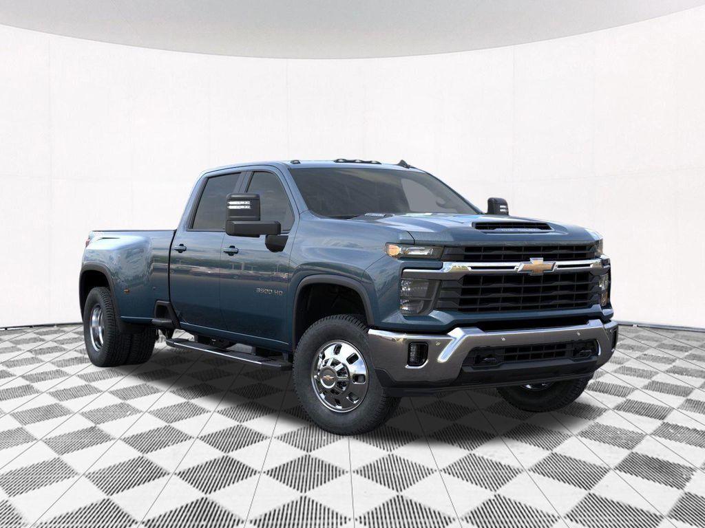 new 2026 Chevrolet Silverado 3500 car, priced at $72,711
