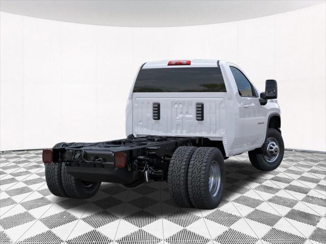 new 2025 Chevrolet Silverado 3500 car, priced at $46,664